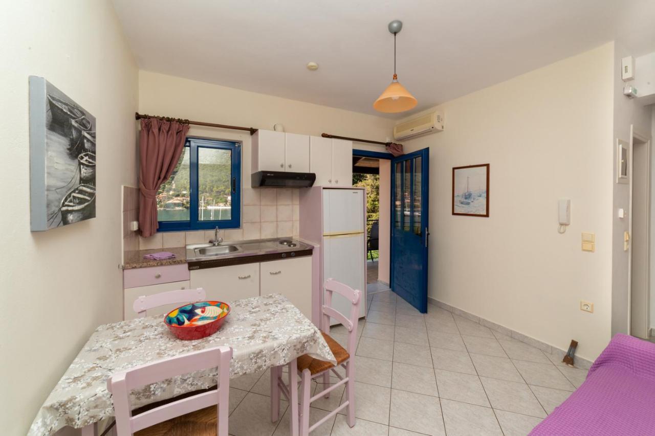 Natassa Apartments Agia Efimia Zewnętrze zdjęcie